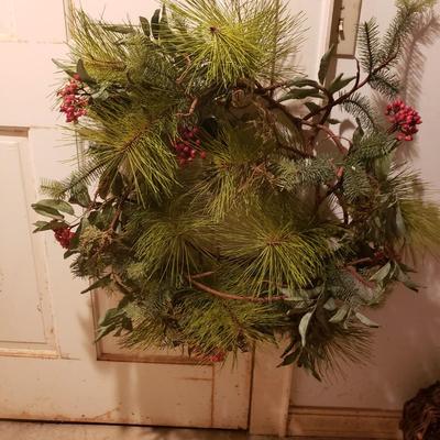 Pinecone, Wreath, and Poinsettia Christmas Decor & More (BS-KD)