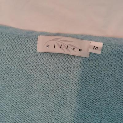 Women's Sweaters and Tops Small (PC-BBL)