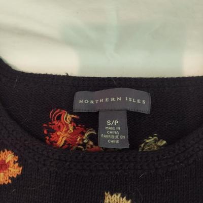 Women's Sweaters and Tops Small (PC-BBL)