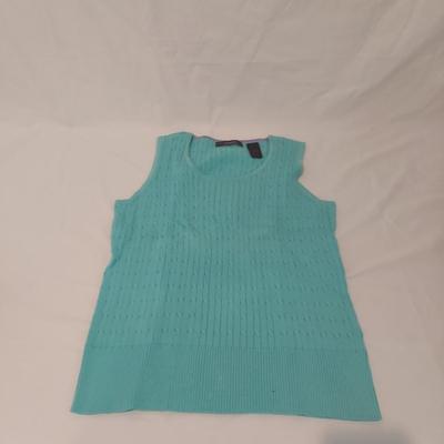 Women's Sweaters and Tops Small (PC-BBL)