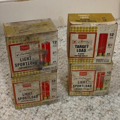 Large Variety of Plastic 12 Guage Shotgun Shells (PC-HS)