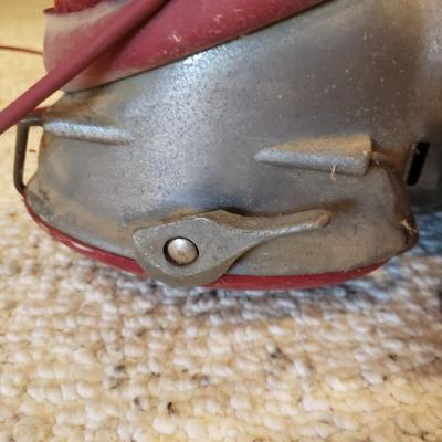 Kirby Classic III Rug Renovator Vacuum and Accessories (BD-KD)