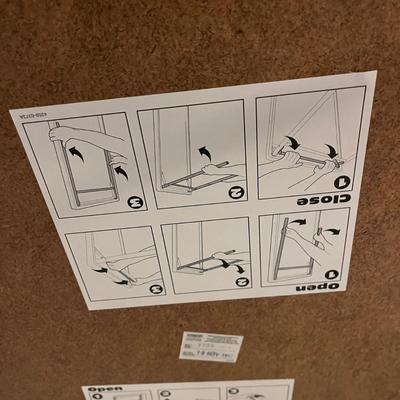 Four Folding Chairs & Table (PC-MG)