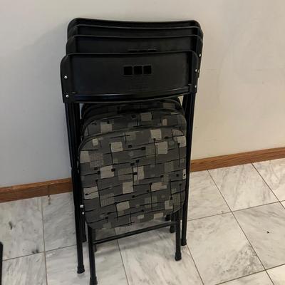 Four Folding Chairs & Table (PC-MG)