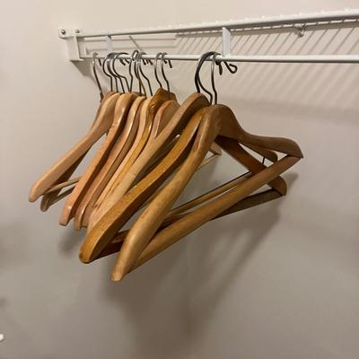 Black & Decker Iron, Wooden Hangers & Two Laundry Baskets (PC-MG)