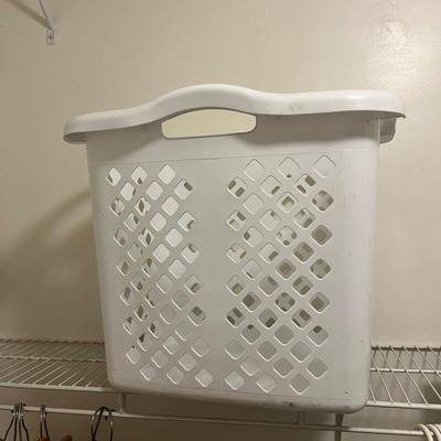 Black & Decker Iron, Wooden Hangers & Two Laundry Baskets (PC-MG)