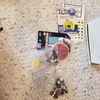 Sewing and Craft Supplies (BD-KD)