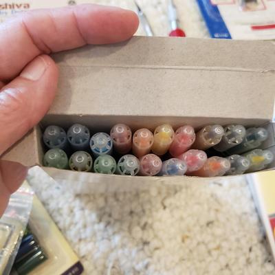 Sewing and Craft Supplies (BD-KD)