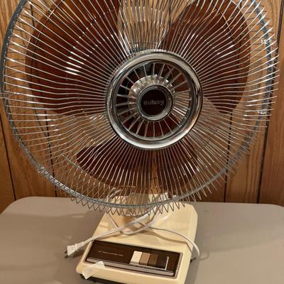 Vintage galaxy 16 inch oscillating fan