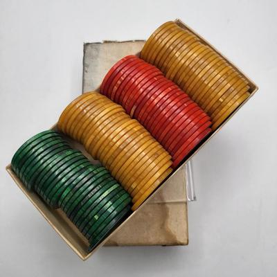 100 Piece Vintage Bakelite Poker Chips