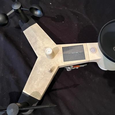 Ambient Weather Solar Powered Wireless Weather Station (DR-MG)