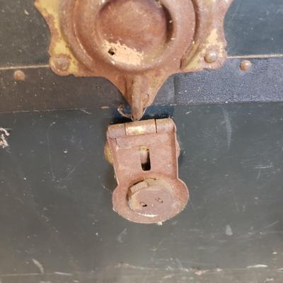 Steamer Trunk (G-KD)