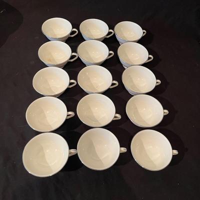Pickard Brocade Pattern China Set 8+Person & Extras (O-MG)