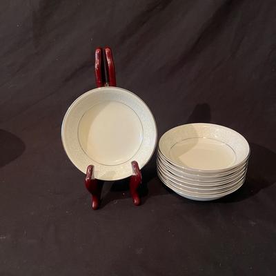 Pickard Brocade Pattern China Set 8+Person & Extras (O-MG)