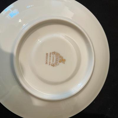 Pickard Brocade Pattern China Set 8+Person & Extras (O-MG)