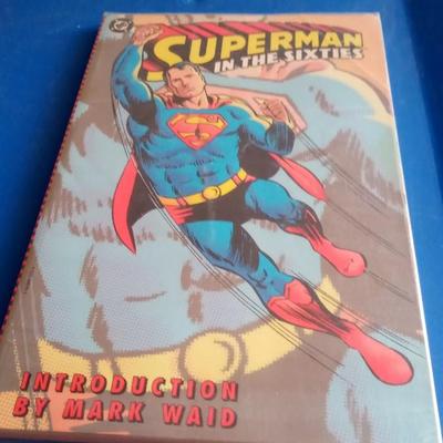 LOT 139 SUPER MAN COMIC BOOK