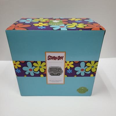 Scentsy Warmer Scooby-Doo Mystery Machine Van