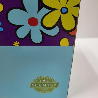 Scentsy Warmer Scooby-Doo Mystery Machine Van