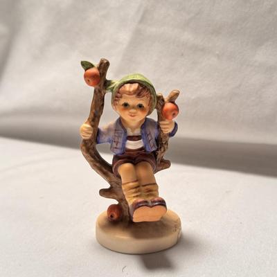 Hummel Figurines (D-DZ)