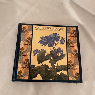 Birds, Wildflowers, and Other Nature Books (D-DZ)