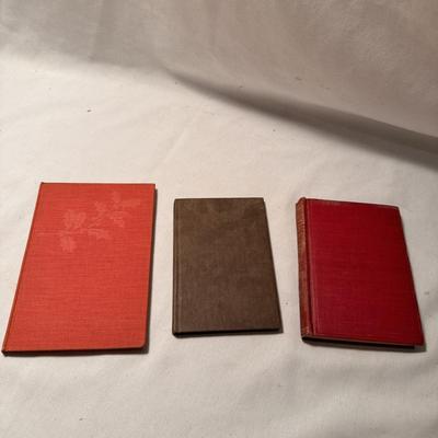 Vintage and Current Poetry Books (D-DZ)