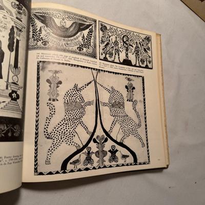 American Folk Art and More (D-DZ)