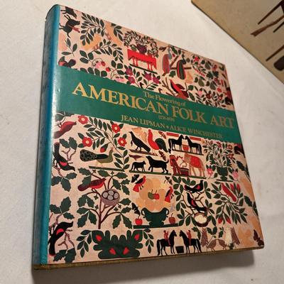 American Folk Art and More (D-DZ)