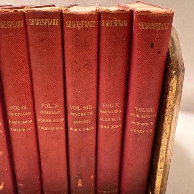 Antique Shakespeare Books (D-DZ)