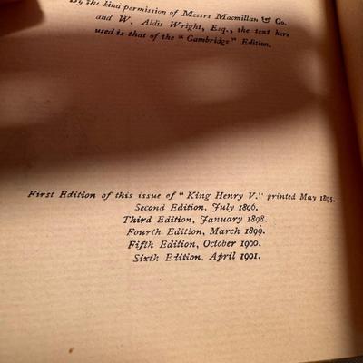Antique Shakespeare Books (D-DZ)