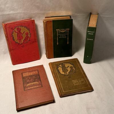 Antique Children’s Books Including The Peter Pan Picture Book, 1907 (D-DZ)