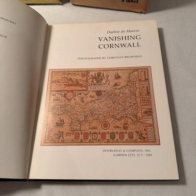 Books by Inglis Fletcher, Daphne Du Maurier, Gene Stratton Porter, and More (D-DZ)