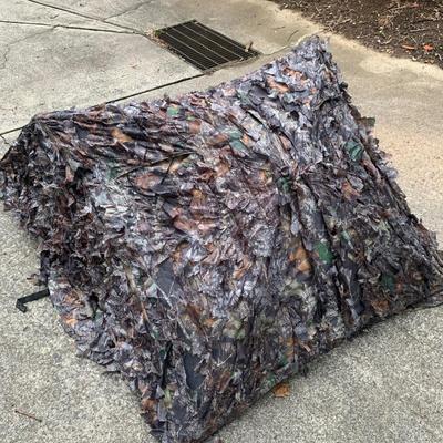 Eastman Ground Blind with Tracks Walking Stick & Two Small Chairs (L-HS)