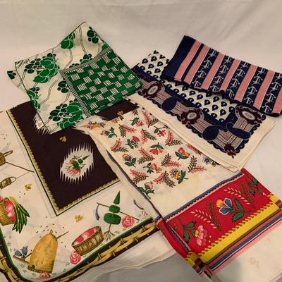 Silk Scarves, Fur Collars, Gloves, & Pantyhose (MB-HS)