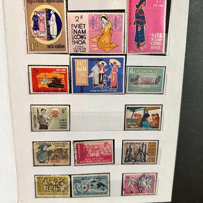 Stamp Album w. stamps