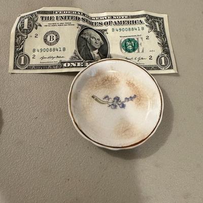 Lot of Saucers
