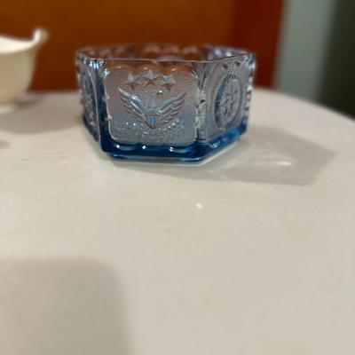 Vintage Tiara Exclusives Colonial Candy Box Blue