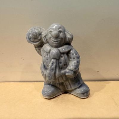 Wade Whimsies Clown w/Pie Red Rose Tea Figurine Circus Series