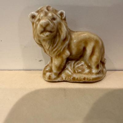 Minature Wade Whimsies Porcelain Figurines - Lion