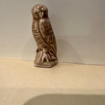 Vtg Wade Whimsies Rose Tea Figurines Endangered Species Peregrine Falcon