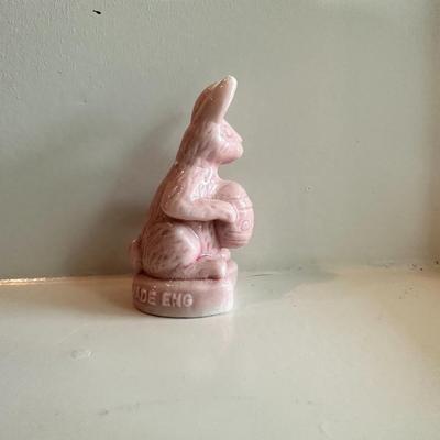 Minature Wade Whimsies Porcelain Figurines - Easter Bunny