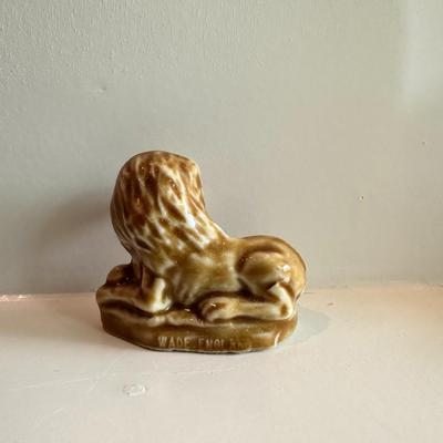 Minature Wade Whimsies Porcelain Figurines -Lion