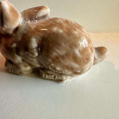 Minature Wade Whimsies Porcelain Figurines - rabbit
