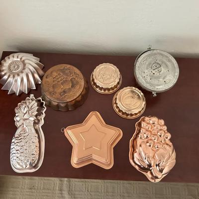 Lot Copper Village Molds