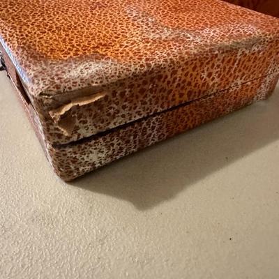 Vintage Chinese Metal Desk Ink Set Decorated with Sword in Original Wooden Box