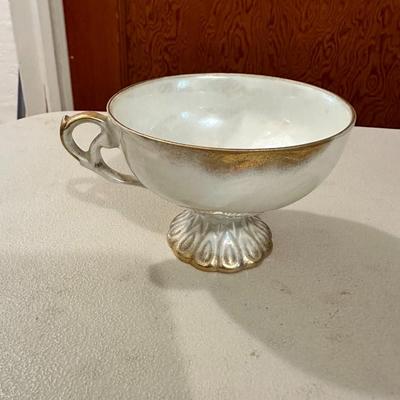 Norcrest Japan beaded coraline teacup gold trim