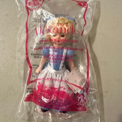 Madame Alexander Alice in Wonderland McDonald's 4" Collectable Doll 2010