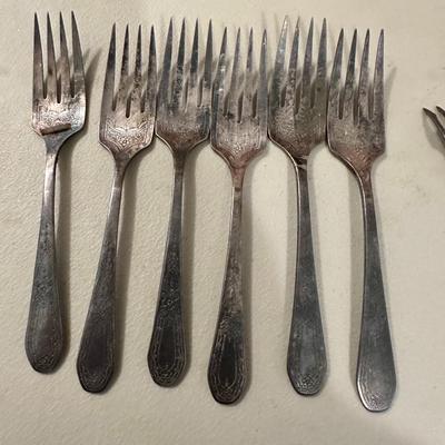 Silver Plate Serving Fork & Silverware Lot