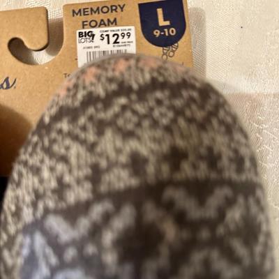 Unused Women memory Foam shoes