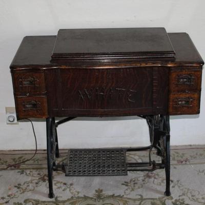 Antique 1913 White Sewing Machine