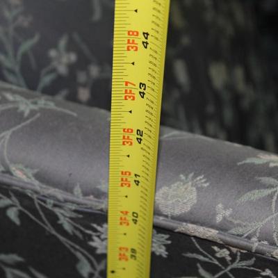 Pair of Chair See description